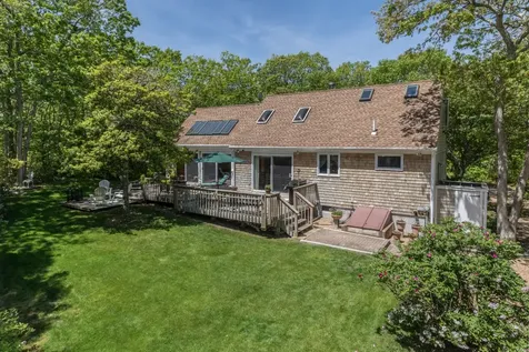 35 Seventh Street North Edgartown MA 02539