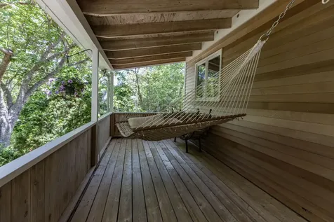 35 Seventh Street North Edgartown MA 02539