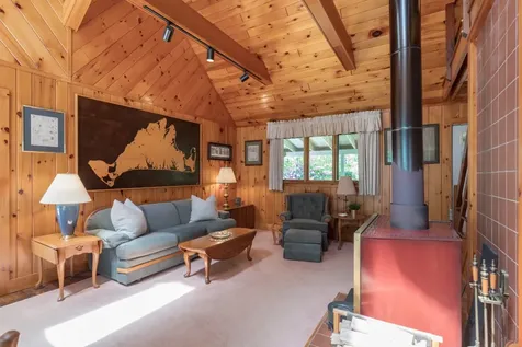 35 Seventh Street North Edgartown MA 02539