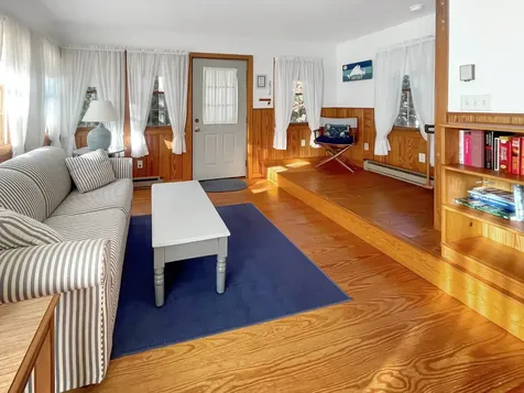57 Netock Avenue Oak Bluffs MA 02557