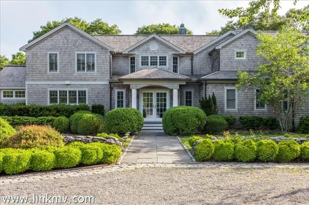 6 Janes Cove Edgartown MA 02539