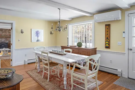 8 School House Village Oak Bluffs MA 02557