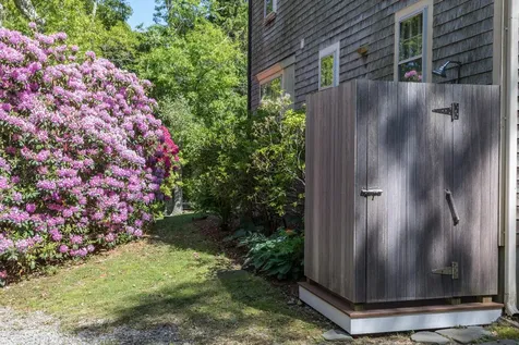 8 School House Village Oak Bluffs MA 02557