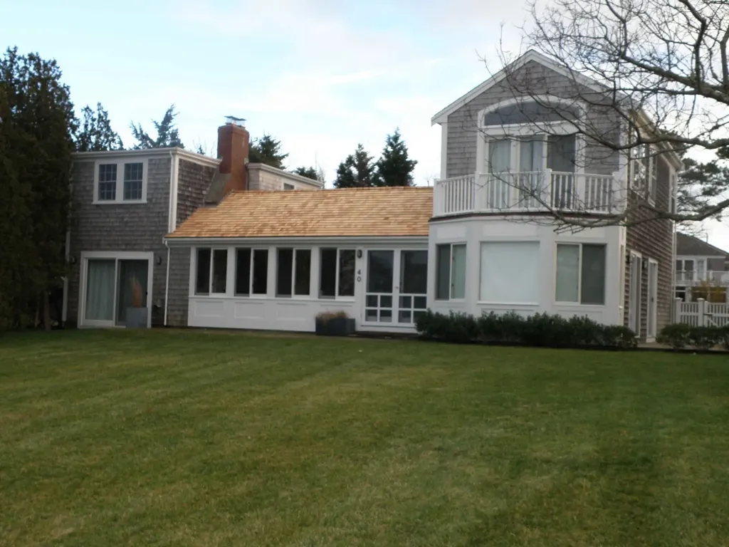 40 Gaines Way Edgartown MA 02539