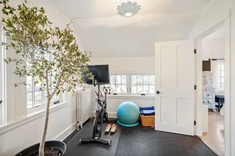 85 North Reservoir Road West Tisbury MA 02575