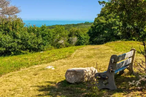 85 North Reservoir Road West Tisbury MA 02575