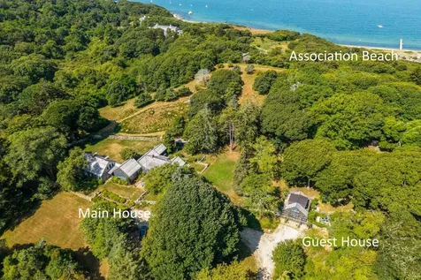 85 North Reservoir Road West Tisbury MA 02575