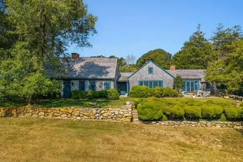 85 North Reservoir Road West Tisbury MA 02575