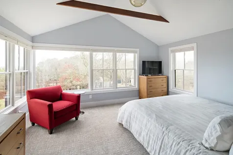 110 Fifth Street North Edgartown MA 02539