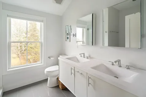 110 Fifth Street North Edgartown MA 02539