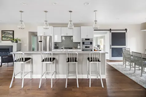 110 Fifth Street North Edgartown MA 02539