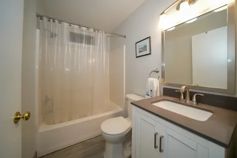 4 Combra Way Oak Bluffs MA 02557