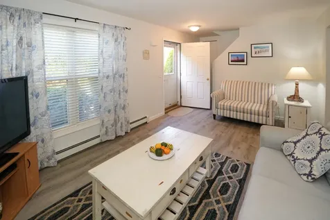 4 Combra Way Oak Bluffs MA 02557