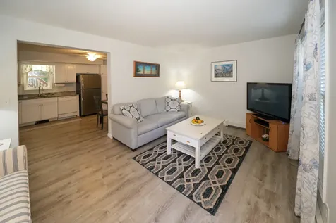 4 Combra Way Oak Bluffs MA 02557