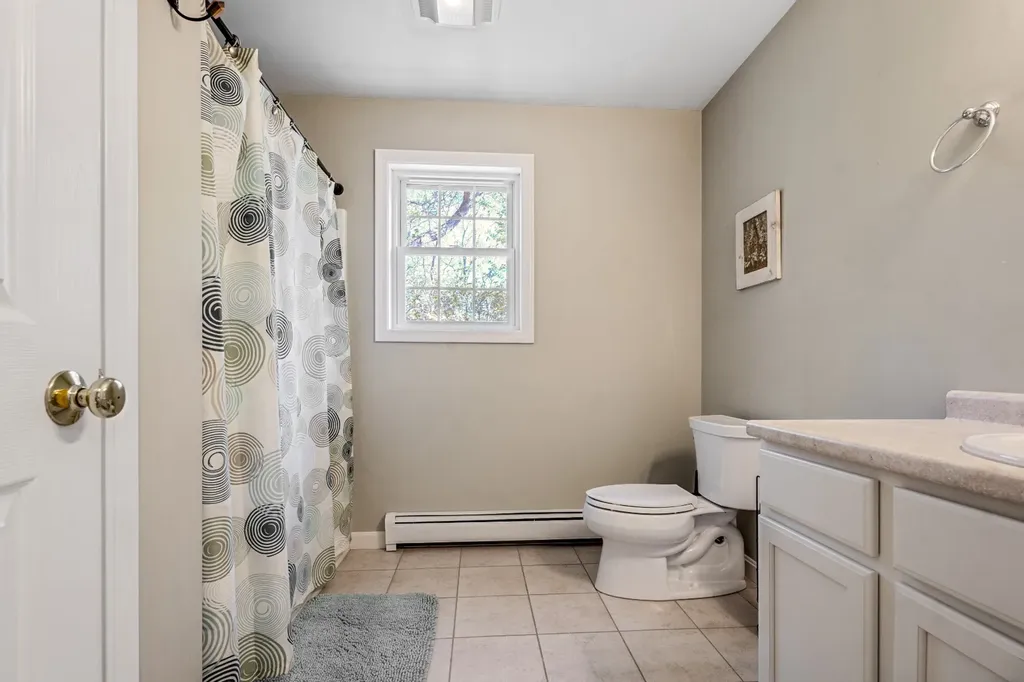 10 Combra Way Oak Bluffs MA 02557