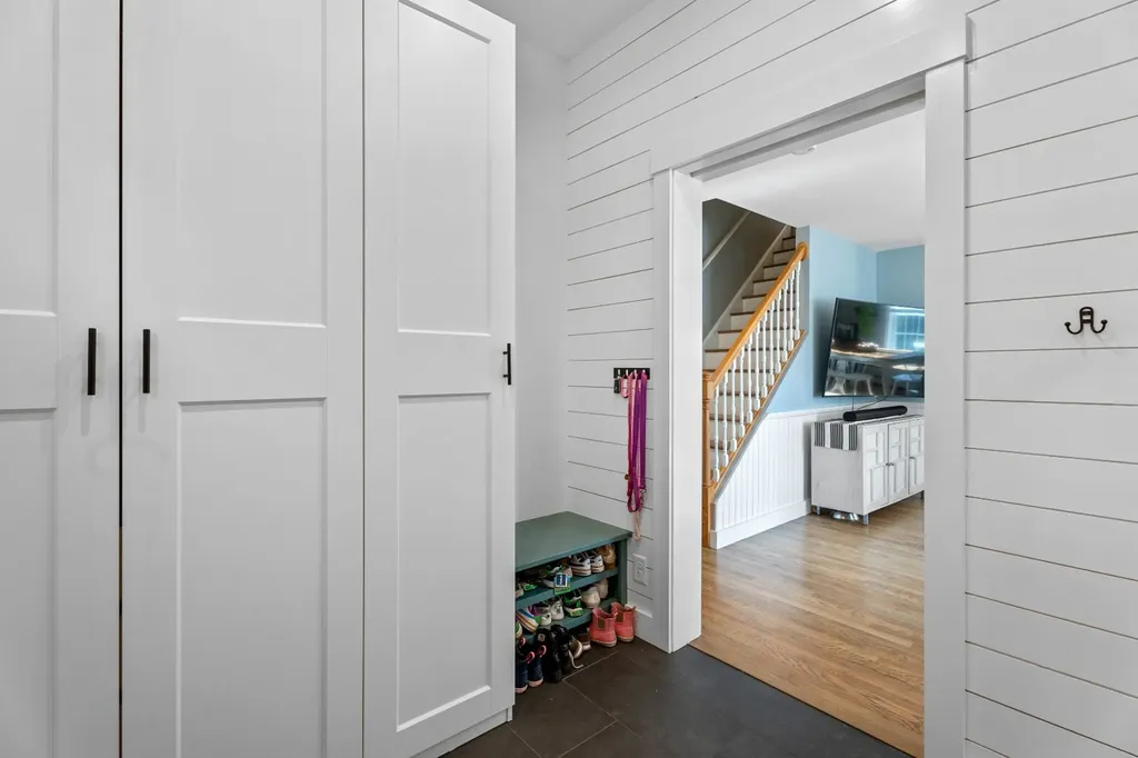 10 Combra Way Oak Bluffs MA 02557