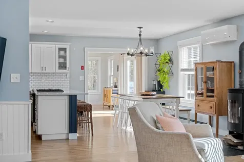 10 Combra Way Oak Bluffs MA 02557