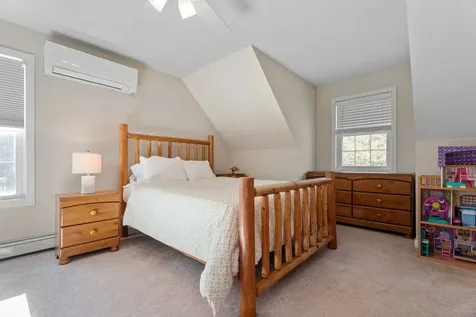 10 Combra Way Oak Bluffs MA 02557