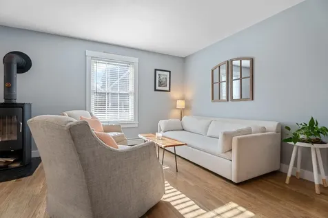 10 Combra Way Oak Bluffs MA 02557