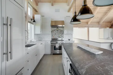 14 Katama Farm South Road Edgartown MA 02539