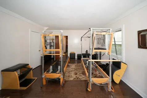 56 Narragansett Avenue Oak Bluffs MA 02557