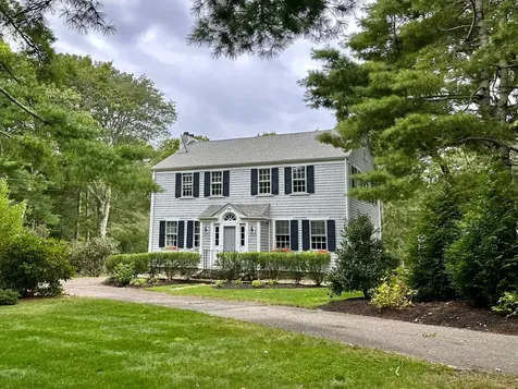 484 Main Street Vineyard Haven MA 02568
