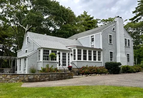 484 Main Street Vineyard Haven MA 02568