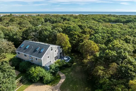 2 Mattakesett Bay Road Edgartown MA 02539