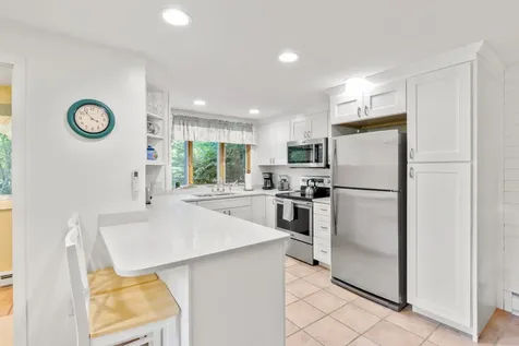 2 Mattakesett Bay Road Edgartown MA 02539