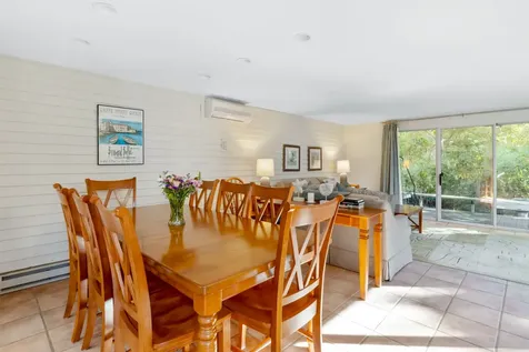 2 Mattakesett Bay Road Edgartown MA 02539
