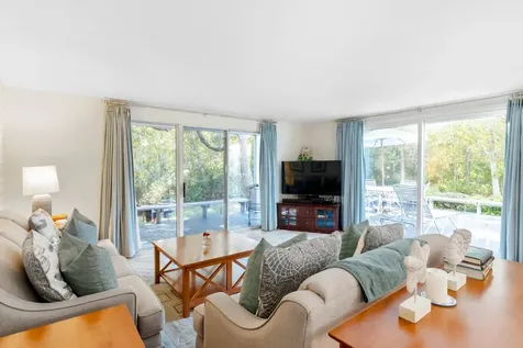 2 Mattakesett Bay Road Edgartown MA 02539