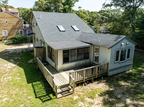 2 Nahomon Street Oak Bluffs MA 02557