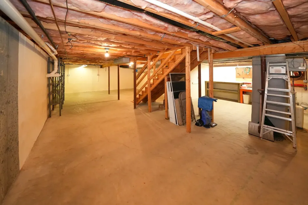 15 Beech Tree Landing Oak Bluffs MA 02557