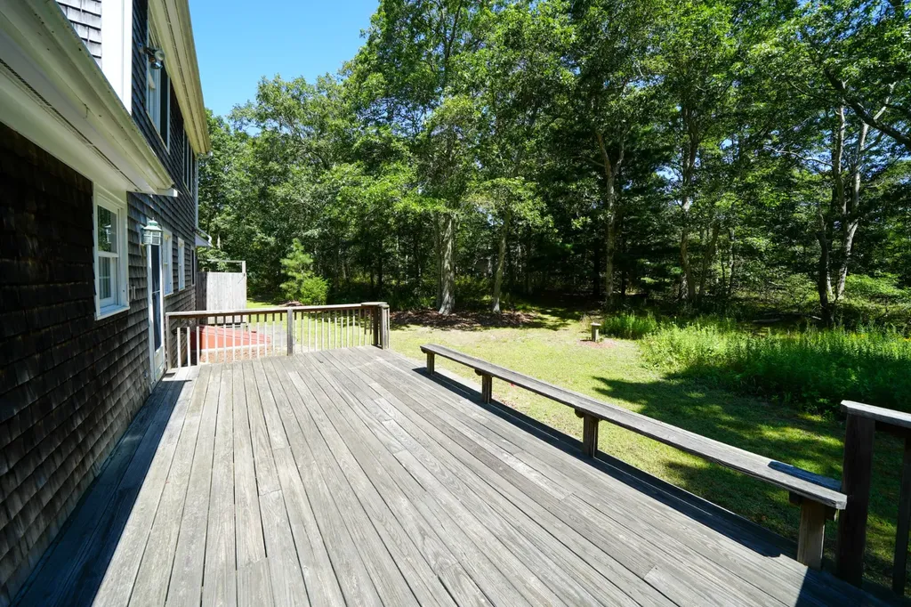 15 Beech Tree Landing Oak Bluffs MA 02557
