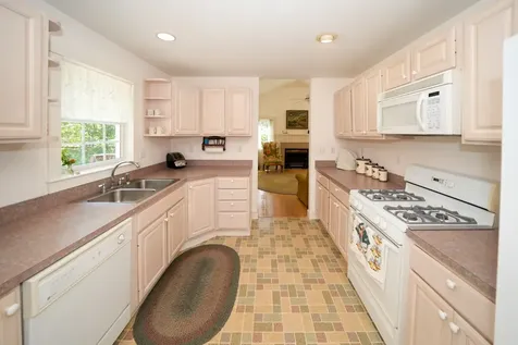 15 Beech Tree Landing Oak Bluffs MA 02557