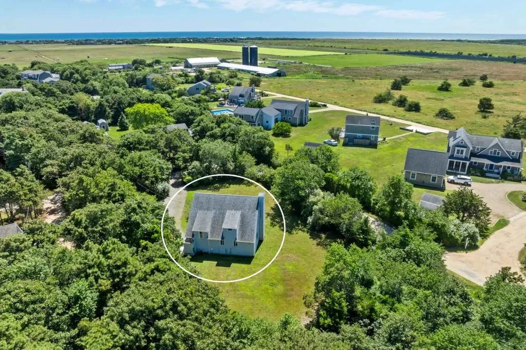 18 Katama Drive Edgartown MA 02539