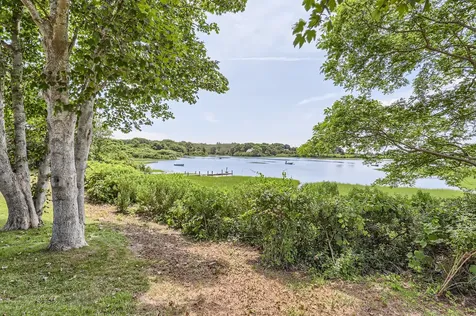 34 Edys Island Way Chilmark MA 02535