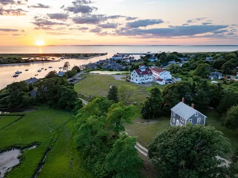 34 Edys Island Way Chilmark MA 02535