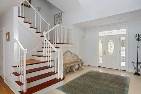 385 Barnes Road Oak Bluffs MA 02557