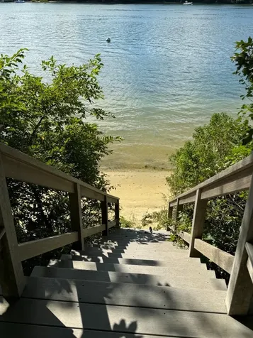 385 Barnes Road Oak Bluffs MA 02557