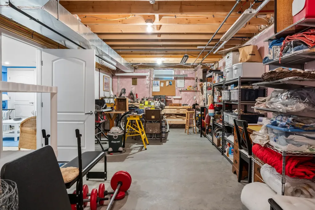 42 Eighth Street North Edgartown MA 02539