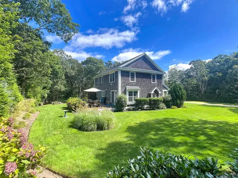 42 Eighth Street North Edgartown MA 02539