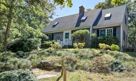 47 Willow Tree Hollow West Tisbury MA 02575