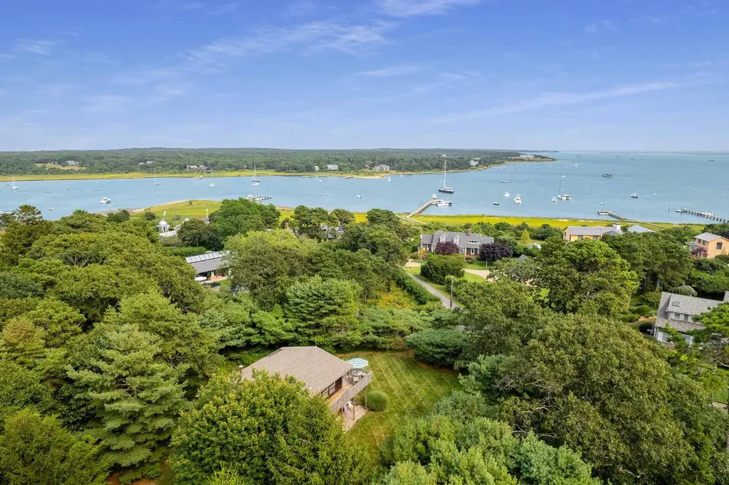 25 Down Harbor Road Edgartown MA 02539
