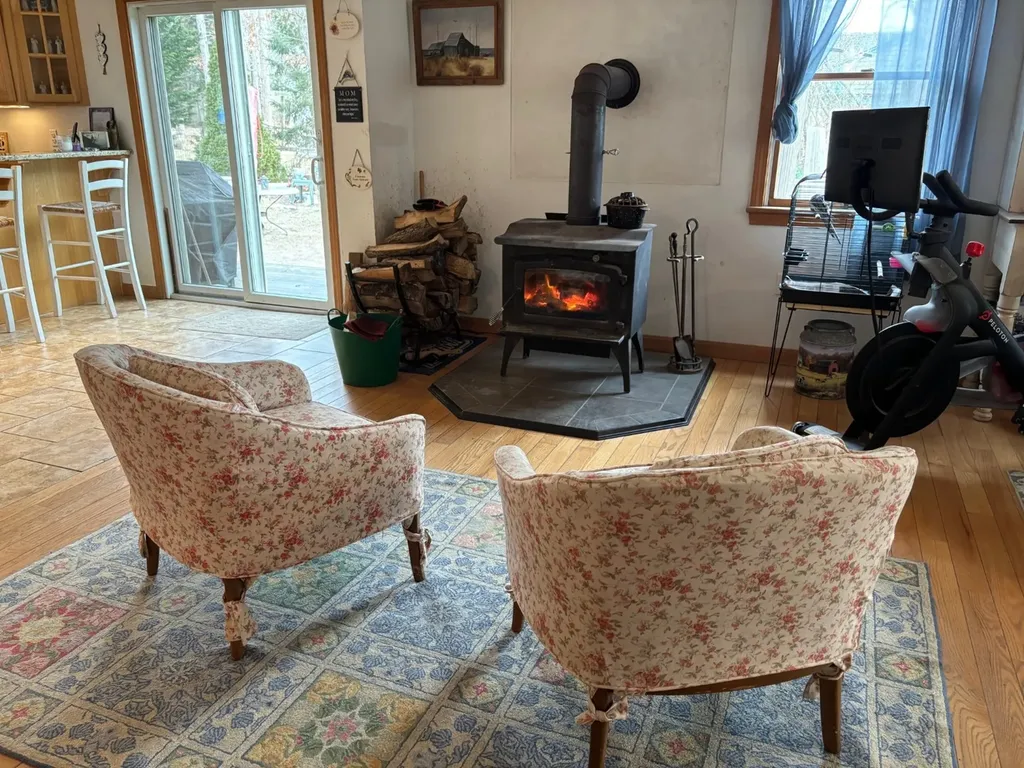 70 Carol Lane Oak Bluffs MA 02557