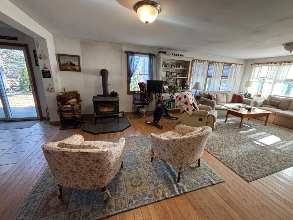 70 Carol Lane Oak Bluffs MA 02557