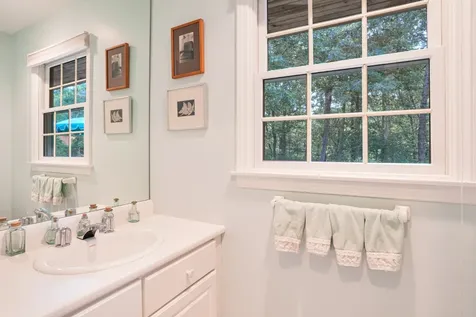 24 Dark Woods Road Edgartown MA 02539