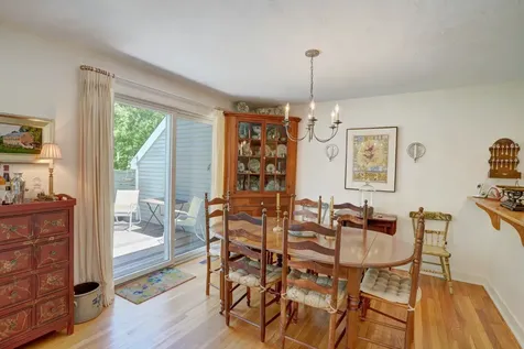 17 Meetinghouse Village Way Edgartown MA 02539