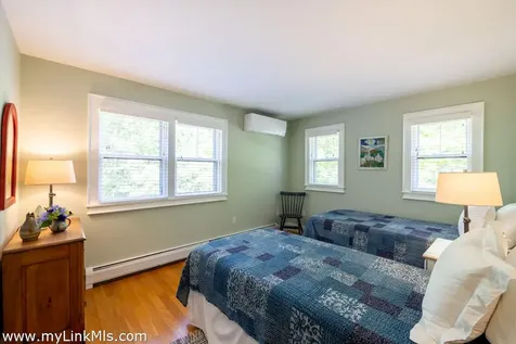 4 Boldwater Road Edgartown MA 02539