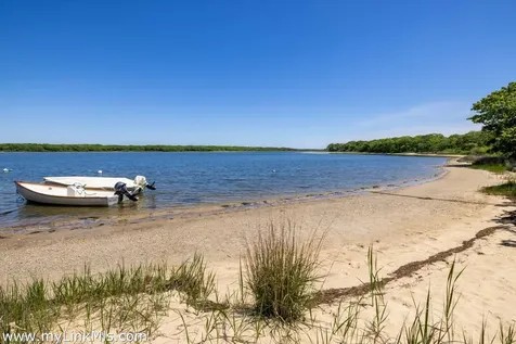 4 Boldwater Road Edgartown MA 02539